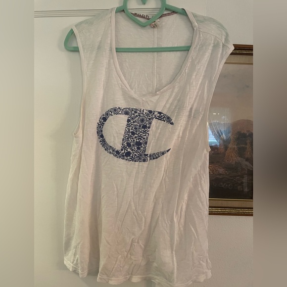 Champion size M tank top - Picture 1 of 7